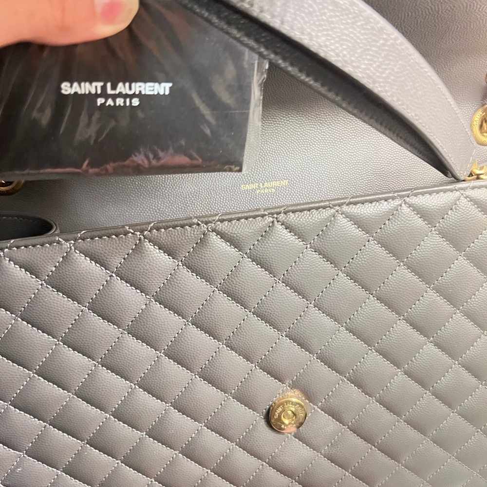 Ysl authentic envelope bag - Picture 4 of 11